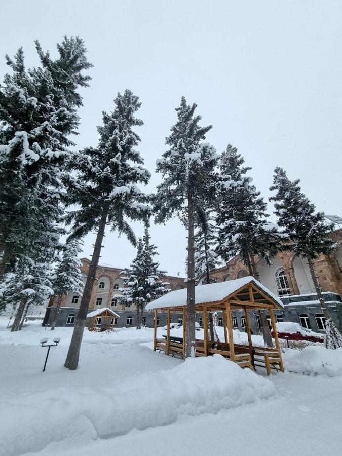 Jermuk Moscow Health Resort Kültér fotó