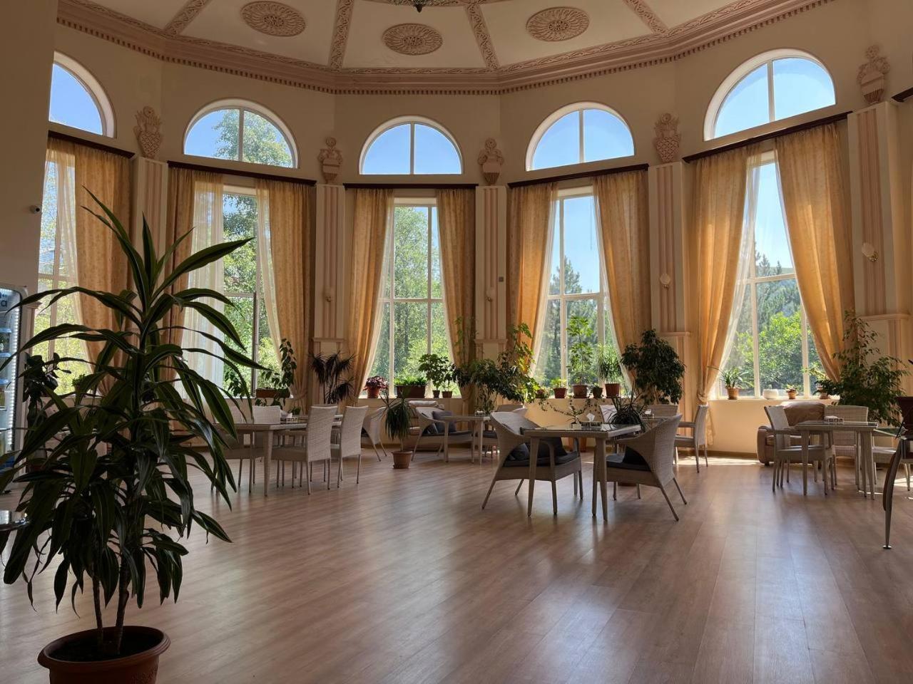 Jermuk Moscow Health Resort Kültér fotó
