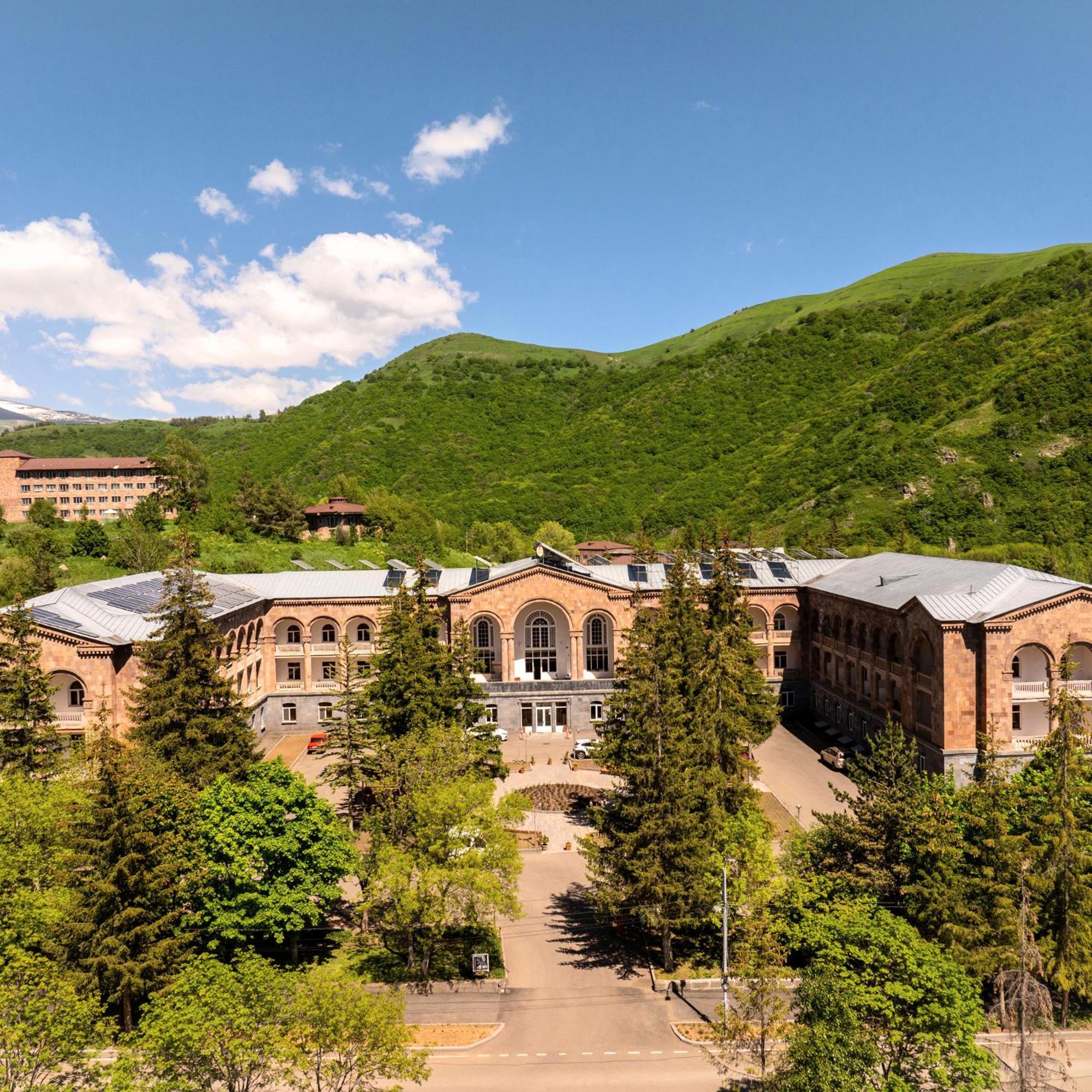 Jermuk Moscow Health Resort Kültér fotó